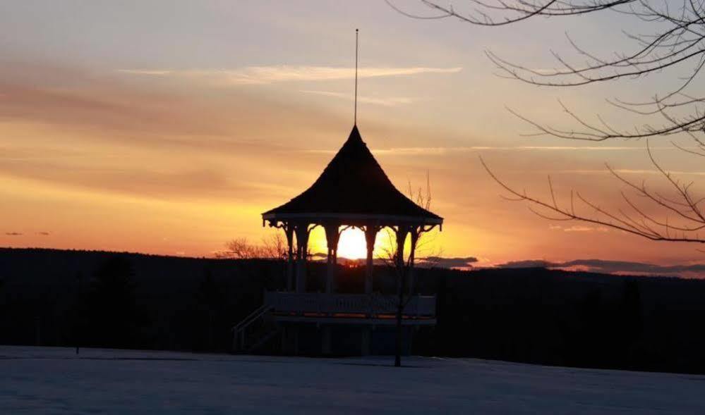 The Lodge At Poland Spring Resort Экстерьер фото